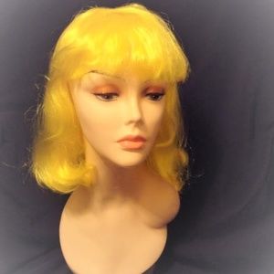 Neon Yellow Wig Shoulder Length Cos Play Costume